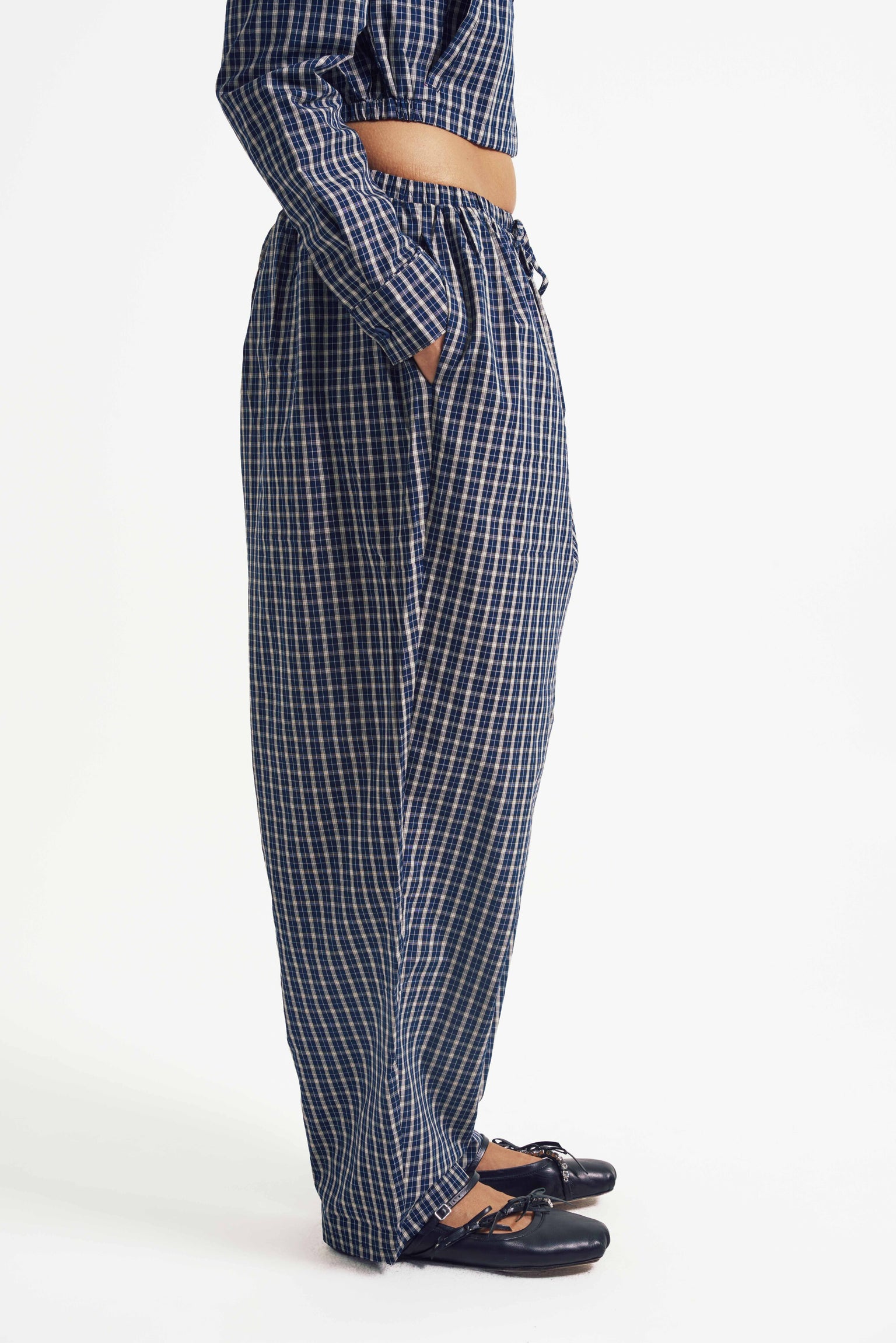 Aura Pant