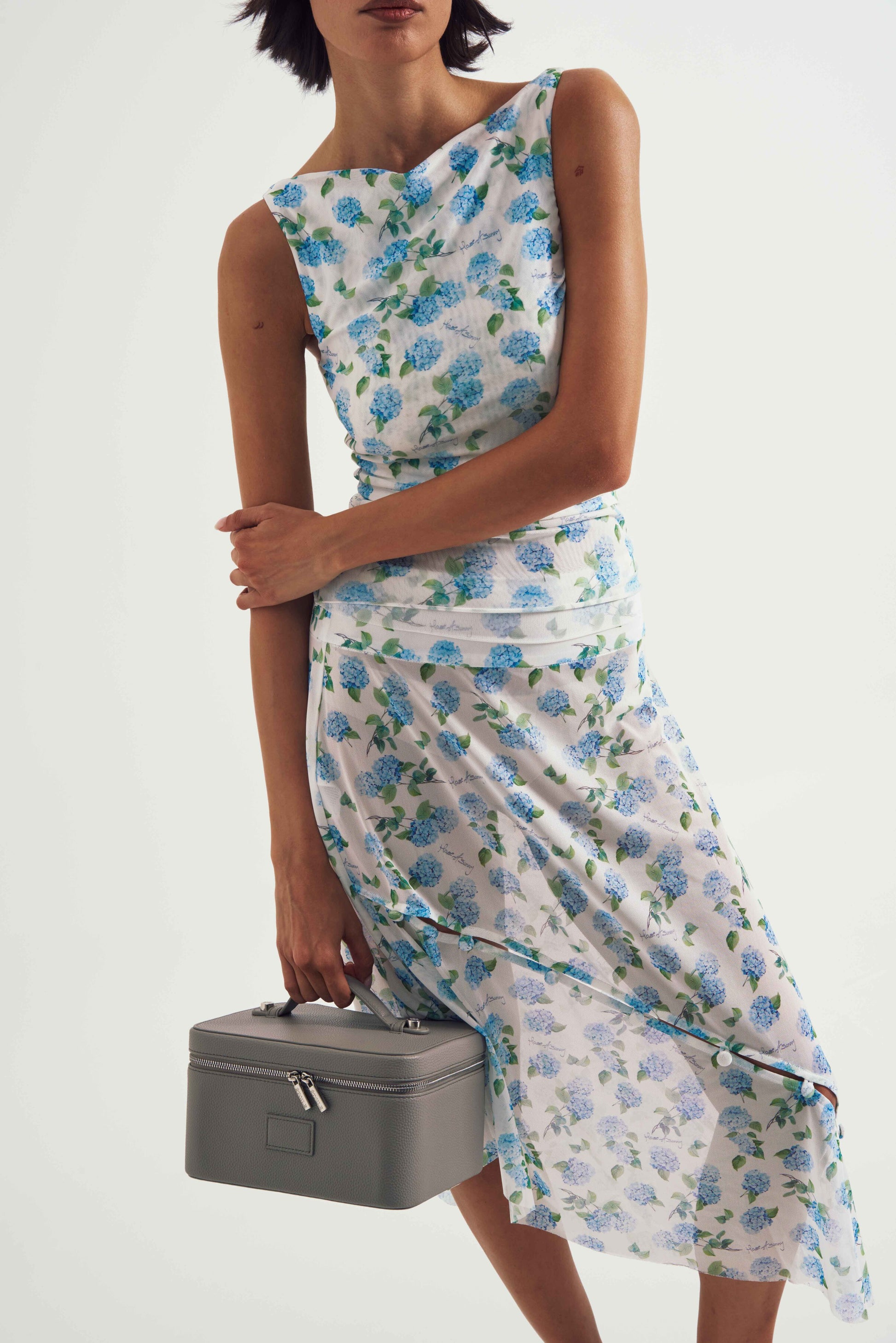 Hydrangea Asymmetric Mesh Skirt