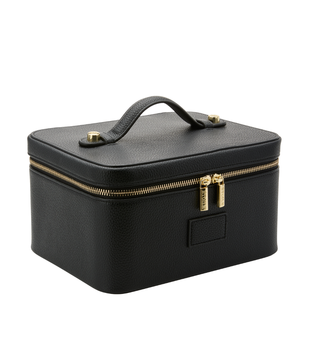 VANITY CASE