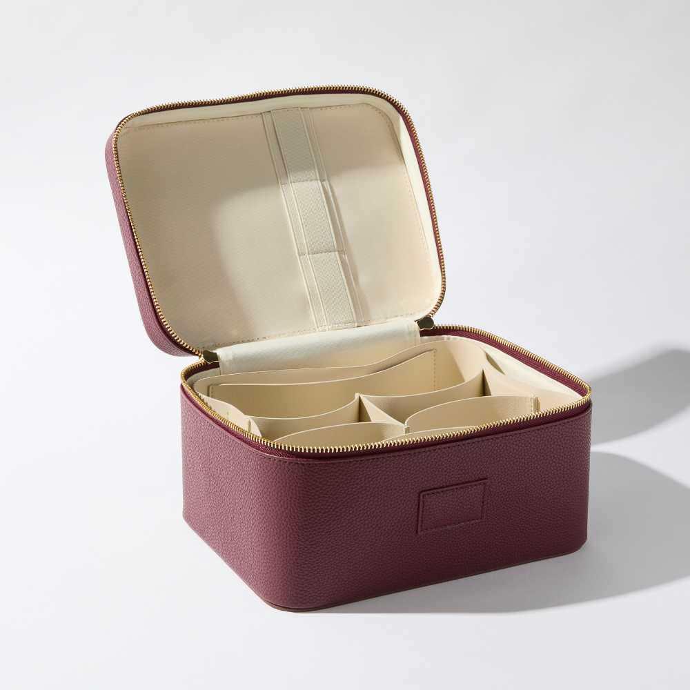 VANITY CASE