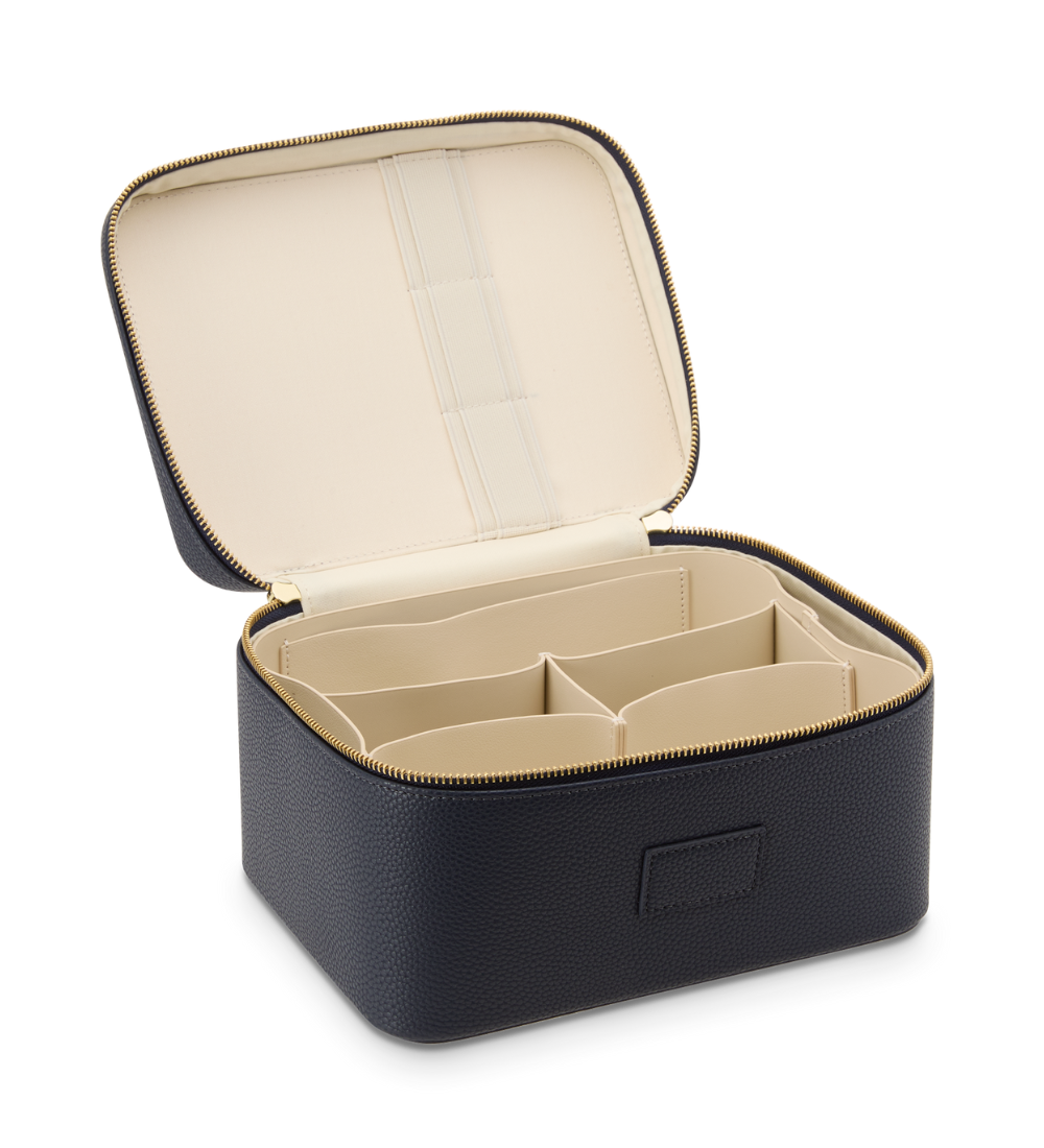 VANITY CASE