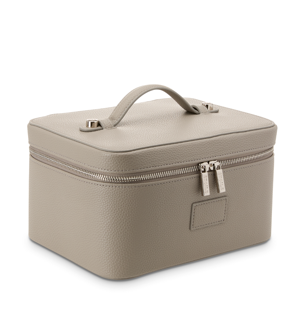 VANITY CASE